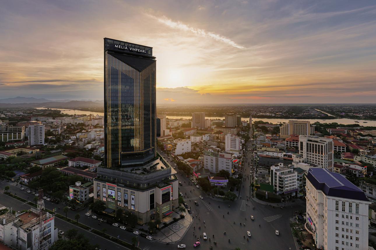 Meliá Vinpearl Hue | Best online price 5 star hotel in Hue City | Melia.com